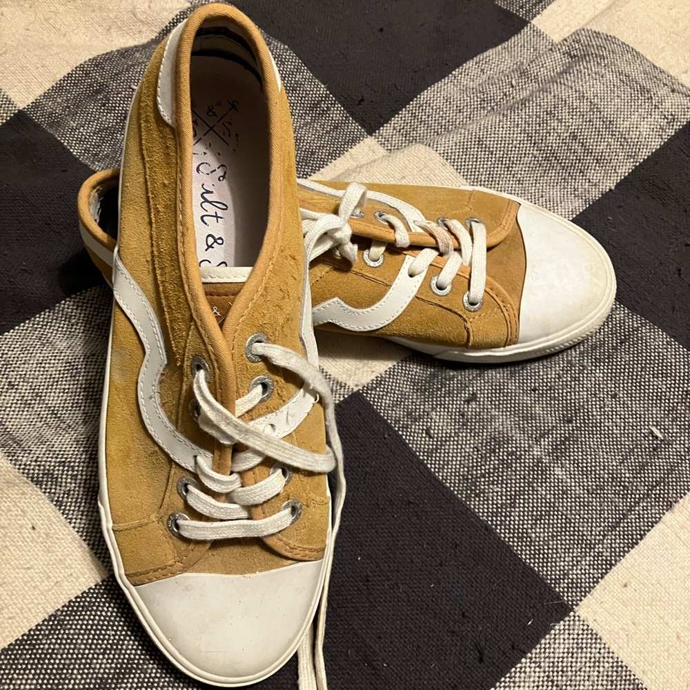 Women's Tan and White Sneakers